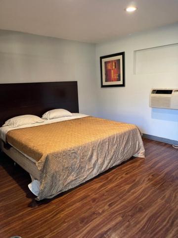 Richmond Motel Bagian luar foto